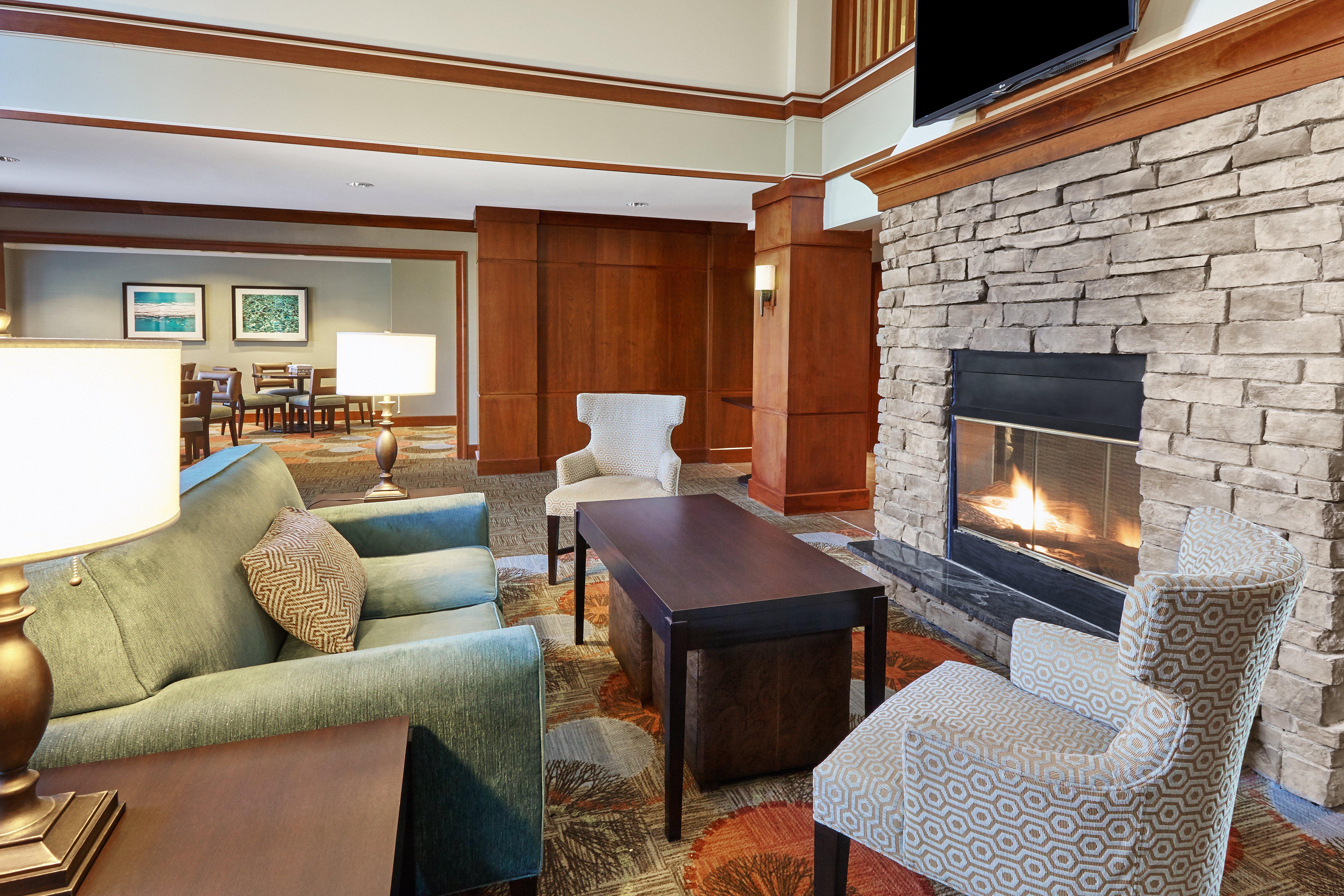 Staybridge Suites Lincolnshire By Ihg Bagian luar foto