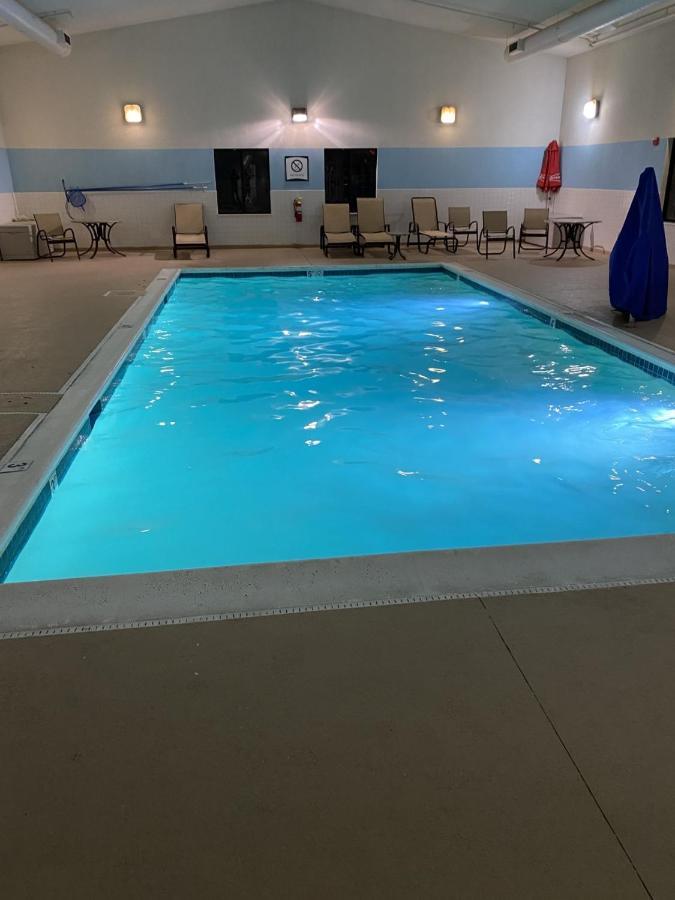 Staybridge Suites Lincolnshire By Ihg Bagian luar foto