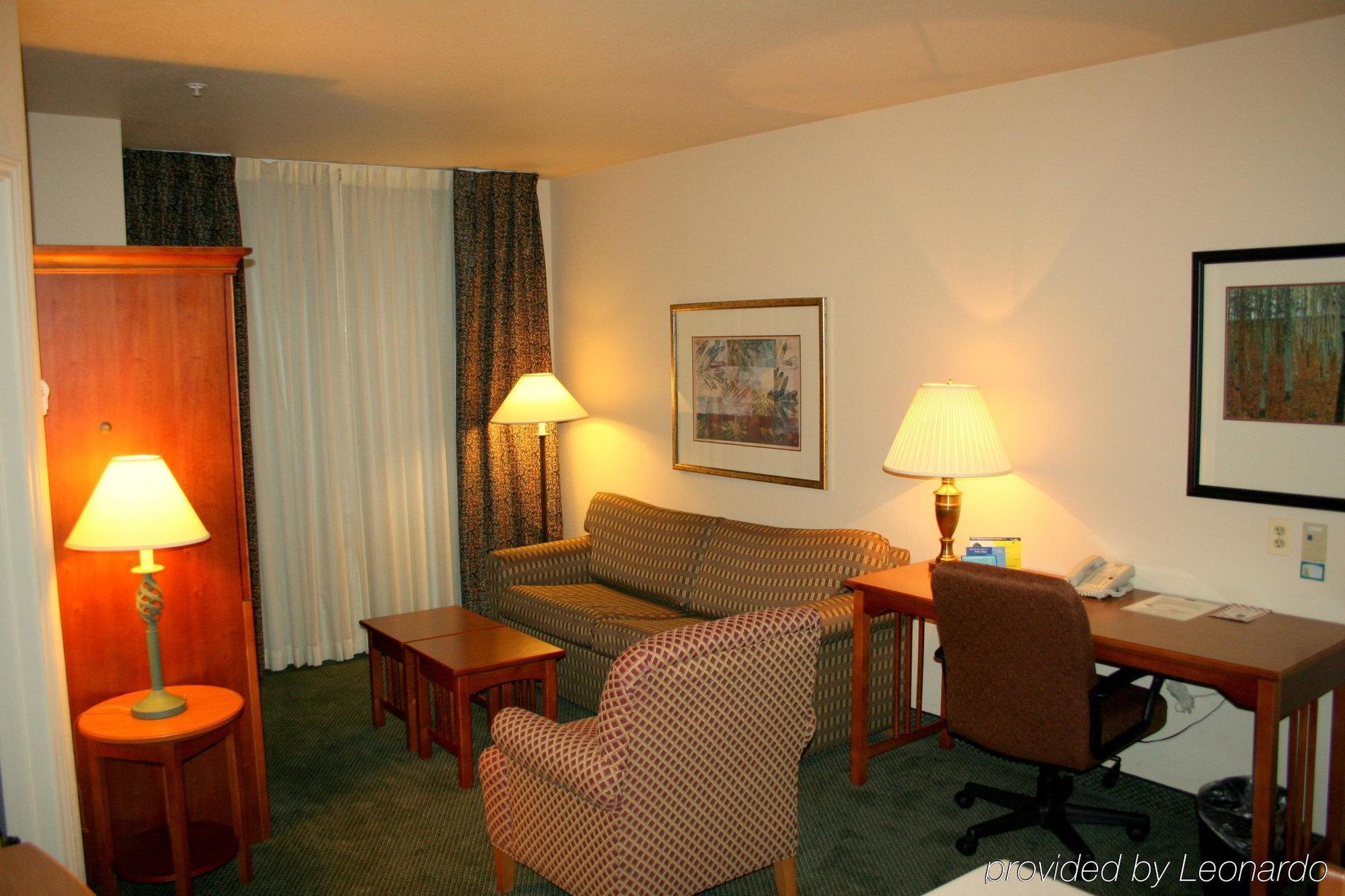 Staybridge Suites Lincolnshire By Ihg Bagian luar foto