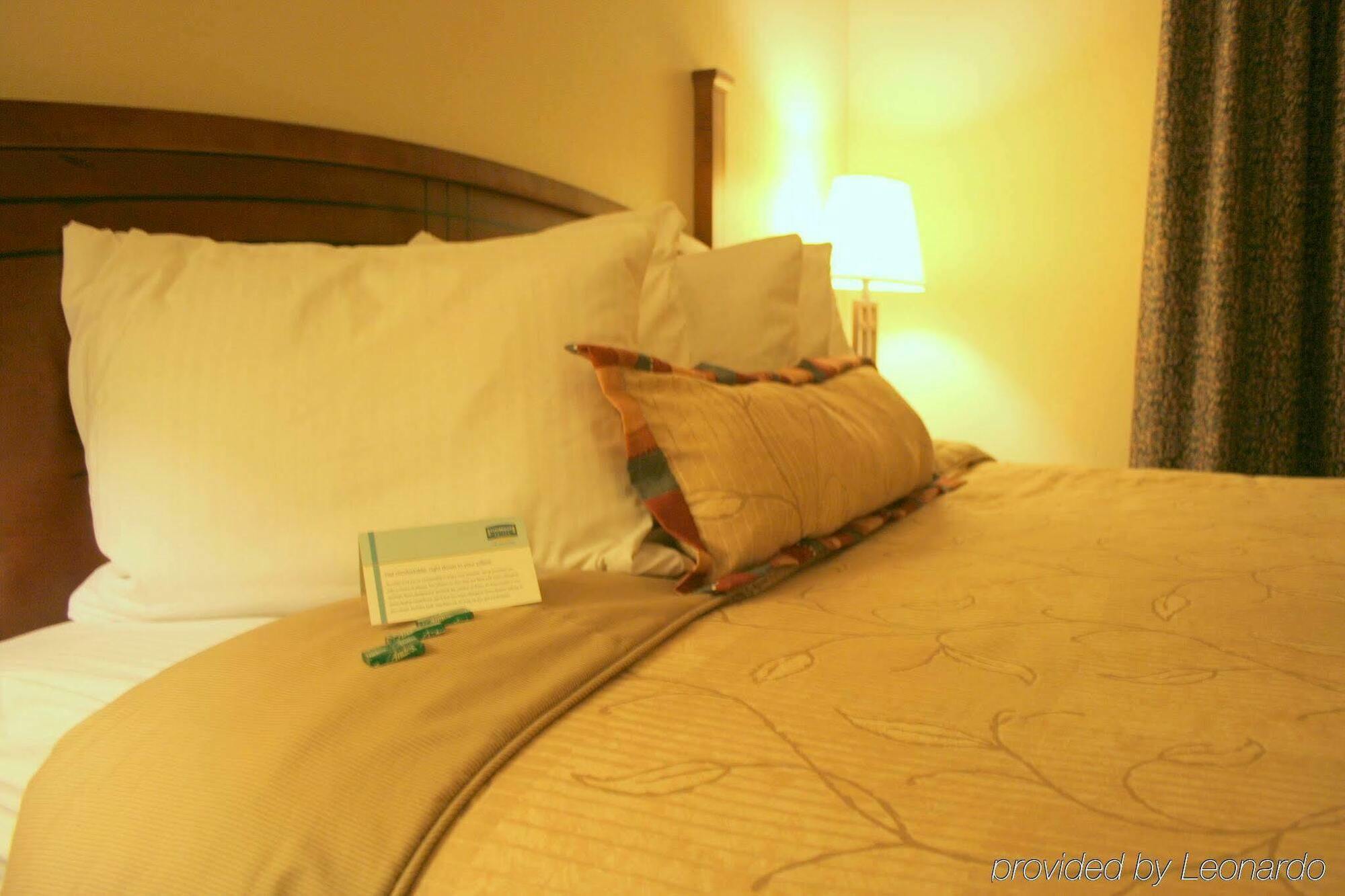 Staybridge Suites Lincolnshire By Ihg Bagian luar foto