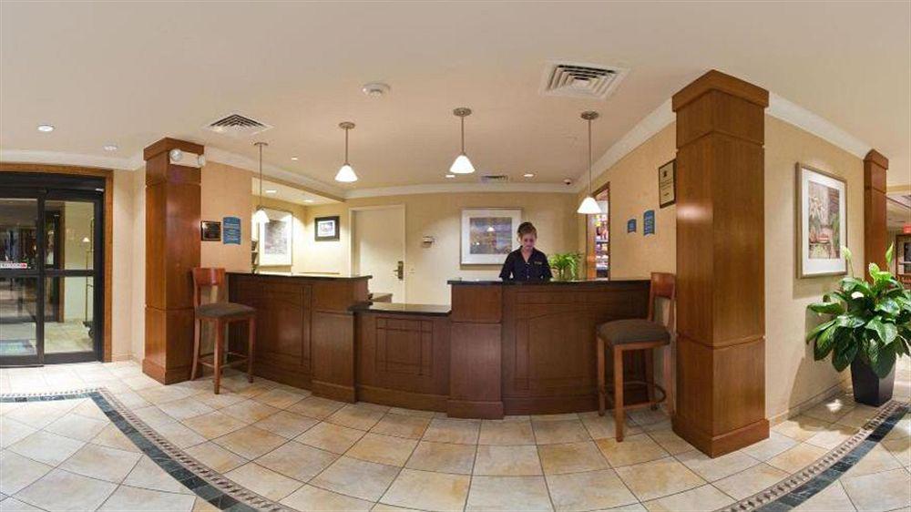 Staybridge Suites Lincolnshire By Ihg Bagian luar foto